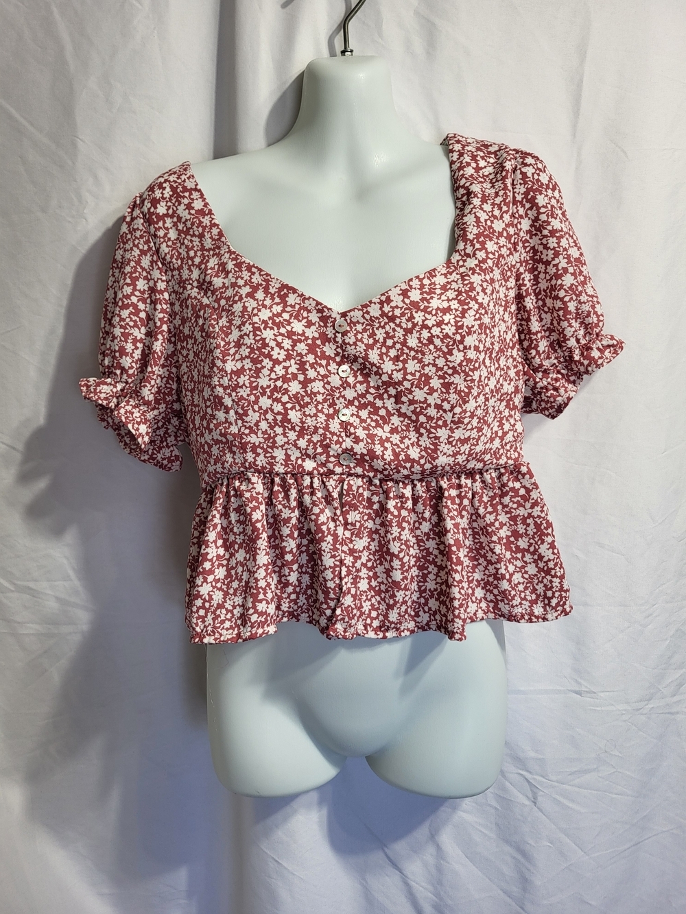 Love Tree Rust Floral Button-Front Peplum Blouse, Size Large